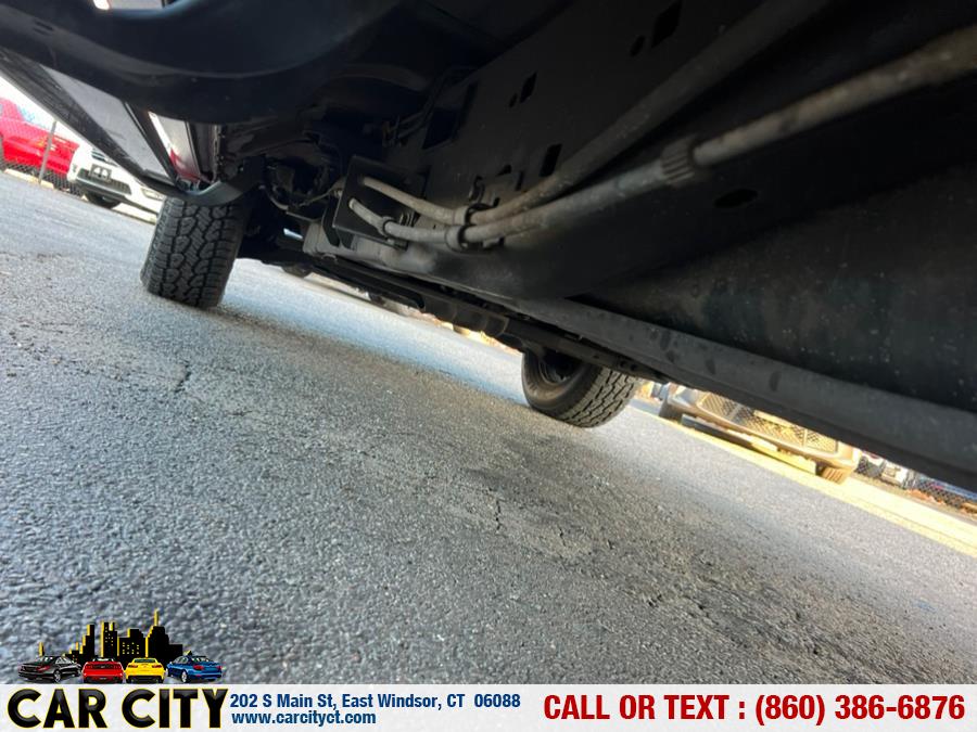 2015 Ford F-150 4WD SuperCrew 145" XLT, available for sale in East Windsor, Connecticut | Car City LLC. East Windsor, Connecticut 2015 Ford F-150 4WD SuperCrew 145" XLT, available for sale in East Windsor, Connecticut | Car City LLC. East Windsor, Connecticut