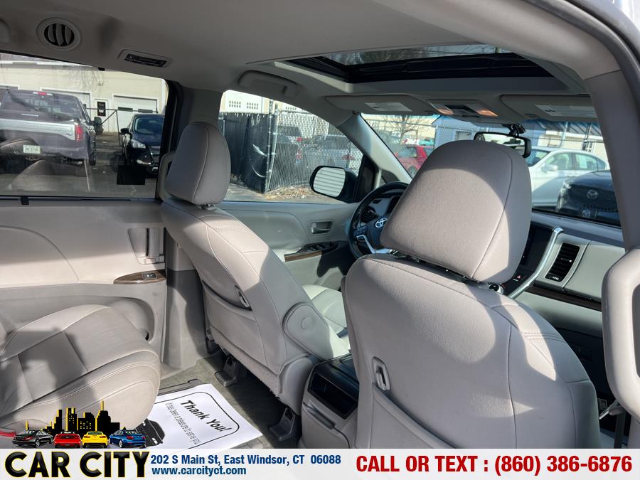 2015 Toyota Sienna 5dr 7-Pass Van XLE AWD (Natl), available for sale in East Windsor, Connecticut | Car City LLC. East Windsor, Connecticut 2015 Toyota Sienna 5dr 7-Pass Van XLE AWD (Natl), available for sale in East Windsor, Connecticut | Car City LLC. East Windsor, Connecticut