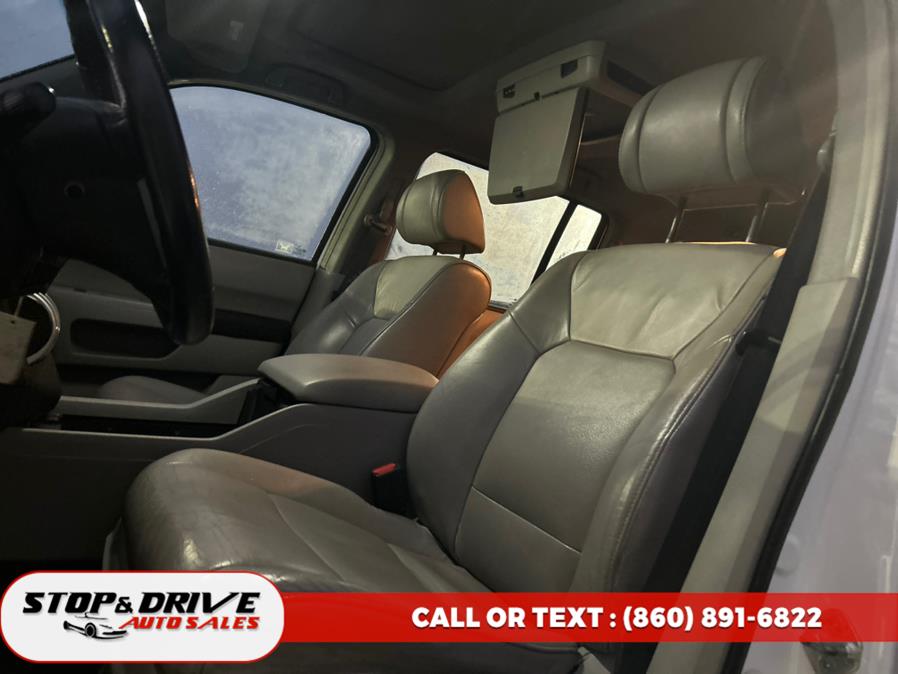 2009 Honda Pilot 4WD 4dr EX-L, available for sale in East Windsor, Connecticut | Stop & Drive Auto Sales. East Windsor, Connecticut 2009 Honda Pilot 4WD 4dr EX-L, available for sale in East Windsor, Connecticut | Stop & Drive Auto Sales. East Windsor, Connecticut