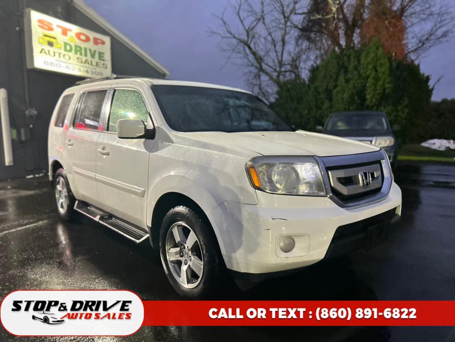 2009 Honda Pilot 4WD 4dr EX-L, available for sale in East Windsor, Connecticut | Stop & Drive Auto Sales. East Windsor, Connecticut 2009 Honda Pilot 4WD 4dr EX-L, available for sale in East Windsor, Connecticut | Stop & Drive Auto Sales. East Windsor, Connecticut