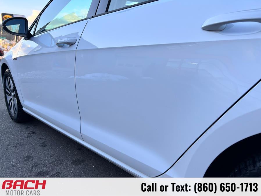 2015 Volkswagen e-Golf 4dr HB SEL Premium, available for sale in Canton , Connecticut | Bach Motor Cars. Canton , Connecticut 2015 Volkswagen e-Golf 4dr HB SEL Premium, available for sale in Canton , Connecticut | Bach Motor Cars. Canton , Connecticut