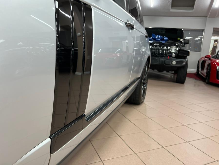 2017 Land Rover Range Rover Td6 Diesel HSE SWB, available for sale in Massapequa Park, New York | Power Motors East. Massapequa Park, New York 2017 Land Rover Range Rover Td6 Diesel HSE SWB, available for sale in Massapequa Park, New York | Power Motors East. Massapequa Park, New York