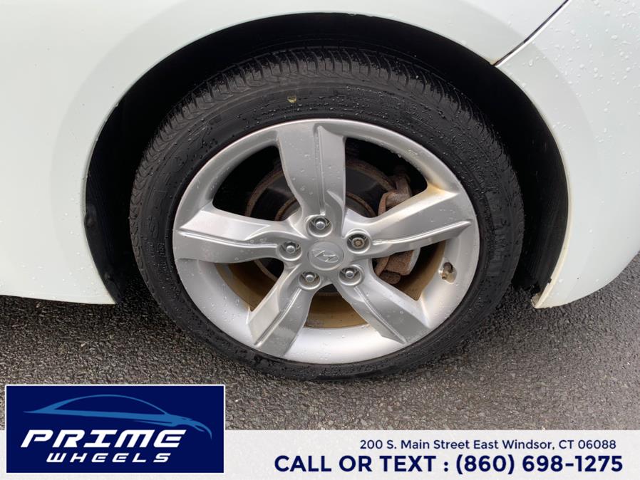 2012 Hyundai Veloster 3dr Cpe Auto w/Black Int, available for sale in East Windsor, Connecticut | Prime Wheels. East Windsor, Connecticut 2012 Hyundai Veloster 3dr Cpe Auto w/Black Int, available for sale in East Windsor, Connecticut | Prime Wheels. East Windsor, Connecticut