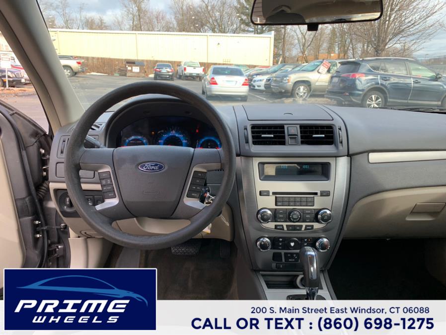 2010 Ford Fusion 4dr Sdn SE FWD, available for sale in East Windsor, Connecticut | Prime Wheels. East Windsor, Connecticut 2010 Ford Fusion 4dr Sdn SE FWD, available for sale in East Windsor, Connecticut | Prime Wheels. East Windsor, Connecticut