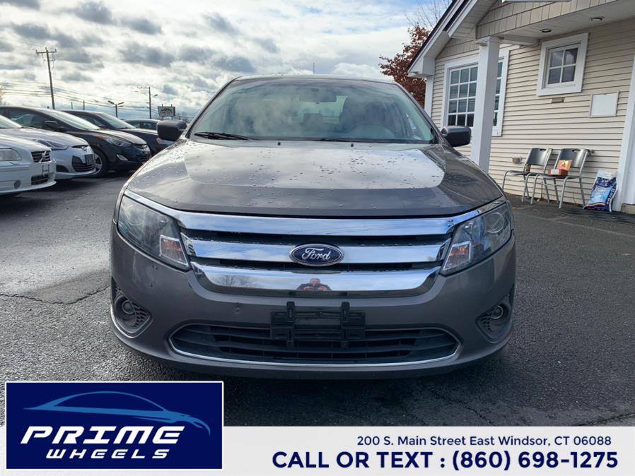 2010 Ford Fusion 4dr Sdn SE FWD, available for sale in East Windsor, Connecticut | Prime Wheels. East Windsor, Connecticut 2010 Ford Fusion 4dr Sdn SE FWD, available for sale in East Windsor, Connecticut | Prime Wheels. East Windsor, Connecticut