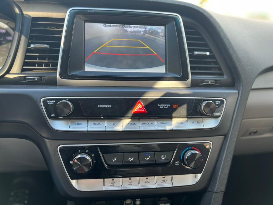 2019 Hyundai Sonata SE 2.4L, available for sale in Springfield, Massachusetts | Jordan Auto Sales. Springfield, Massachusetts 2019 Hyundai Sonata SE 2.4L, available for sale in Springfield, Massachusetts | Jordan Auto Sales. Springfield, Massachusetts