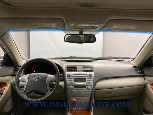 2009 Toyota Camry 4dr Sdn I4 Auto XLE, available for sale in Naugatuck, Connecticut | J&M Automotive Sls&Svc LLC. Naugatuck, Connecticut 2009 Toyota Camry 4dr Sdn I4 Auto XLE, available for sale in Naugatuck, Connecticut | J&M Automotive Sls&Svc LLC. Naugatuck, Connecticut