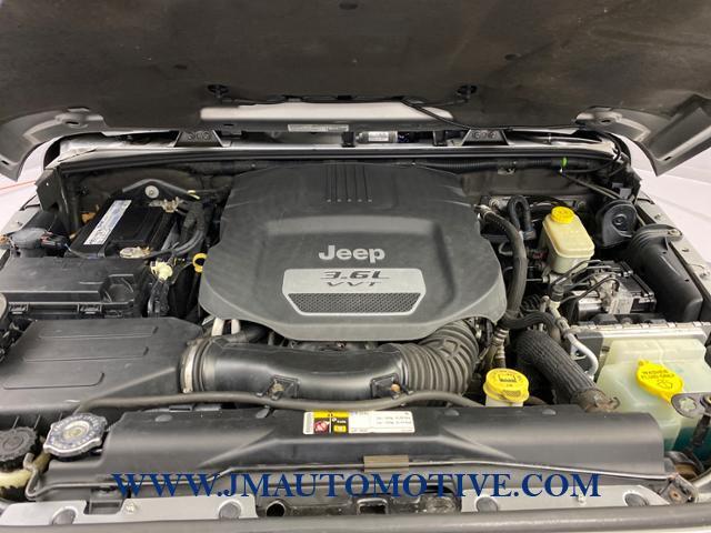2013 Jeep Wrangler Unlimited 4WD 4dr Sahara, available for sale in Naugatuck, Connecticut | J&M Automotive Sls&Svc LLC. Naugatuck, Connecticut 2013 Jeep Wrangler Unlimited 4WD 4dr Sahara, available for sale in Naugatuck, Connecticut | J&M Automotive Sls&Svc LLC. Naugatuck, Connecticut