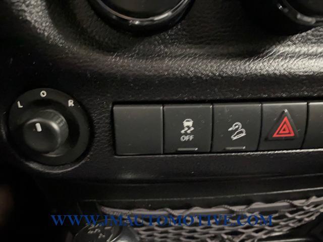 2013 Jeep Wrangler Unlimited 4WD 4dr Sahara, available for sale in Naugatuck, Connecticut | J&M Automotive Sls&Svc LLC. Naugatuck, Connecticut 2013 Jeep Wrangler Unlimited 4WD 4dr Sahara, available for sale in Naugatuck, Connecticut | J&M Automotive Sls&Svc LLC. Naugatuck, Connecticut