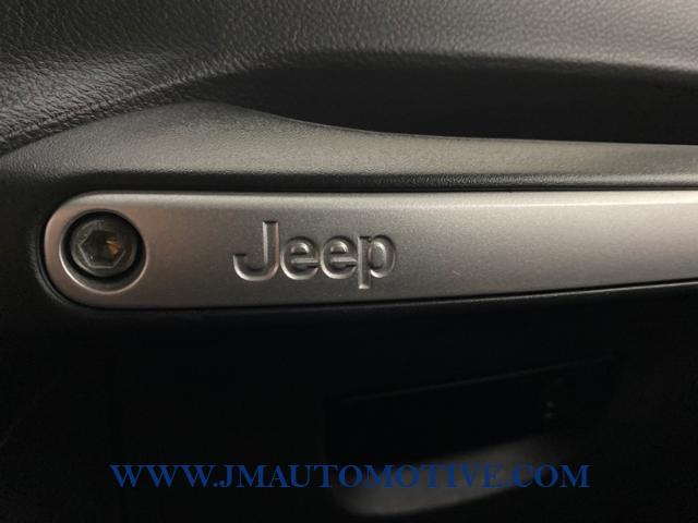 2013 Jeep Wrangler Unlimited 4WD 4dr Sahara, available for sale in Naugatuck, Connecticut | J&M Automotive Sls&Svc LLC. Naugatuck, Connecticut 2013 Jeep Wrangler Unlimited 4WD 4dr Sahara, available for sale in Naugatuck, Connecticut | J&M Automotive Sls&Svc LLC. Naugatuck, Connecticut