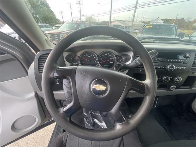 2013 Chevrolet Silverado 2500hd Work Truck, available for sale in Stratford, Connecticut | Wiz Leasing Inc. Stratford, Connecticut 2013 Chevrolet Silverado 2500hd Work Truck, available for sale in Stratford, Connecticut | Wiz Leasing Inc. Stratford, Connecticut