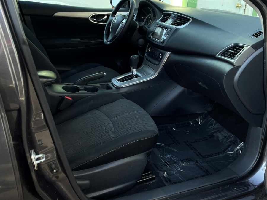 2015 Nissan Sentra 4dr Sdn I4 CVT SV, available for sale in Corona, California | Green Light Auto. Corona, California 2015 Nissan Sentra 4dr Sdn I4 CVT SV, available for sale in Corona, California | Green Light Auto. Corona, California