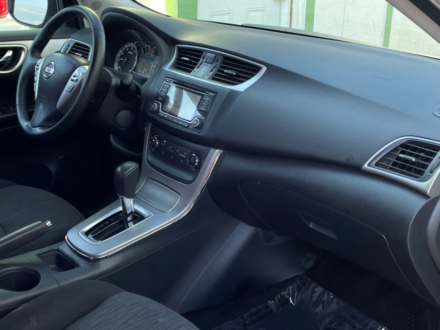 2015 Nissan Sentra 4dr Sdn I4 CVT SV, available for sale in Corona, California | Green Light Auto. Corona, California 2015 Nissan Sentra 4dr Sdn I4 CVT SV, available for sale in Corona, California | Green Light Auto. Corona, California