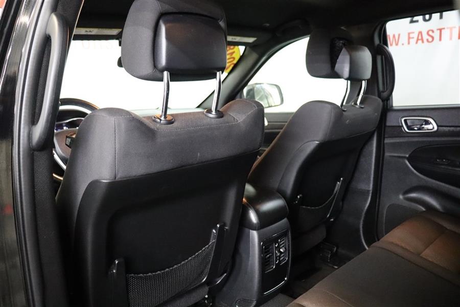 2018 Jeep Grand Cherokee LAREDO, available for sale in Paterson, New Jersey | Fast Track Motors. Paterson, New Jersey 2018 Jeep Grand Cherokee LAREDO, available for sale in Paterson, New Jersey | Fast Track Motors. Paterson, New Jersey