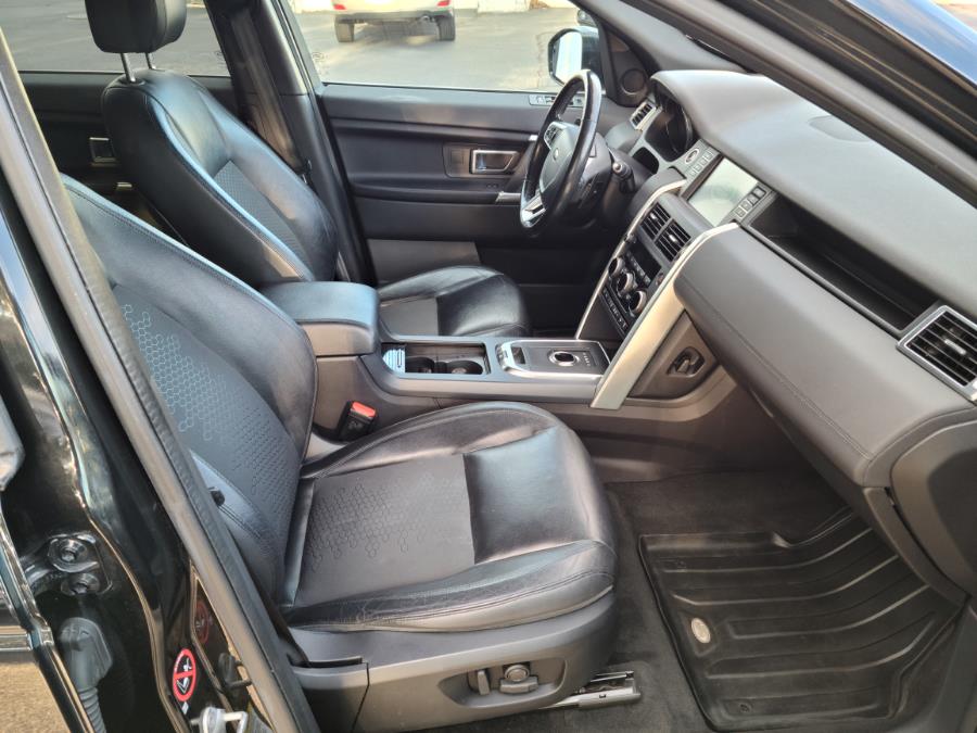 2017 Land Rover Discovery Sport SE 4WD, available for sale in Milford, Connecticut | Chip's Auto Sales Inc. Milford, Connecticut 2017 Land Rover Discovery Sport SE 4WD, available for sale in Milford, Connecticut | Chip's Auto Sales Inc. Milford, Connecticut
