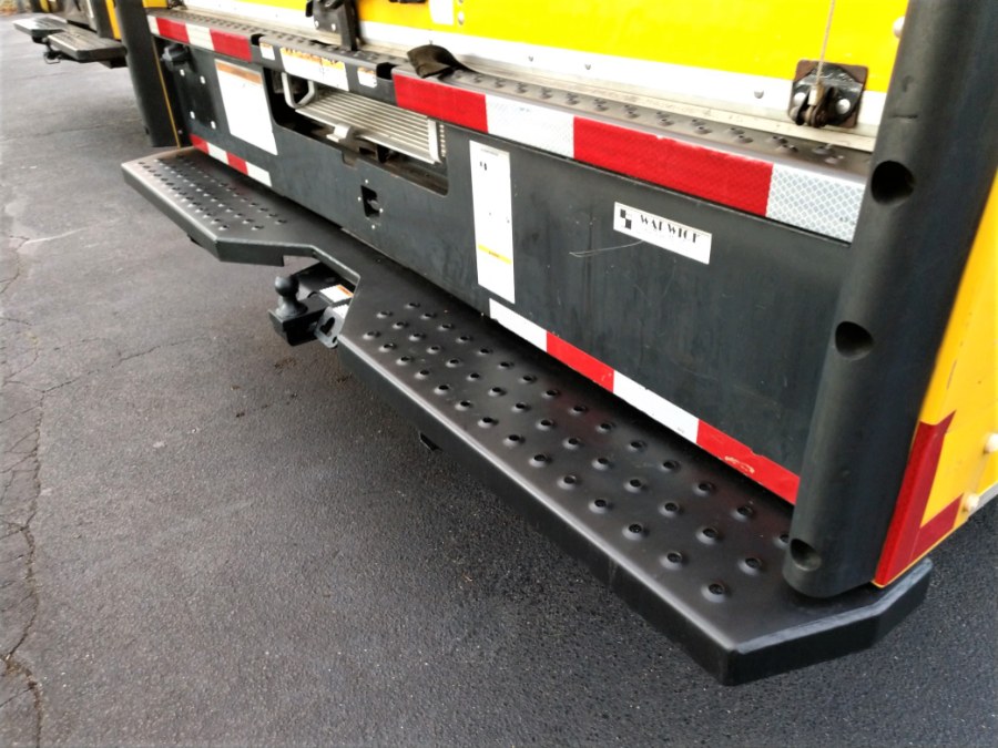 2017 GMC SAVANA 3500 16 Ft BOX TRUCK 3500 Van 177", available for sale in COPIAGUE, New York | Warwick Auto Sales Inc. COPIAGUE, New York 2017 GMC SAVANA 3500 16 Ft BOX TRUCK 3500 Van 177", available for sale in COPIAGUE, New York | Warwick Auto Sales Inc. COPIAGUE, New York