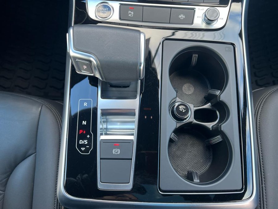 2022 Audi Q7 Premium Plus 55 TFSI quattro, available for sale in Peabody, Massachusetts | New Star Motors. Peabody, Massachusetts 2022 Audi Q7 Premium Plus 55 TFSI quattro, available for sale in Peabody, Massachusetts | New Star Motors. Peabody, Massachusetts