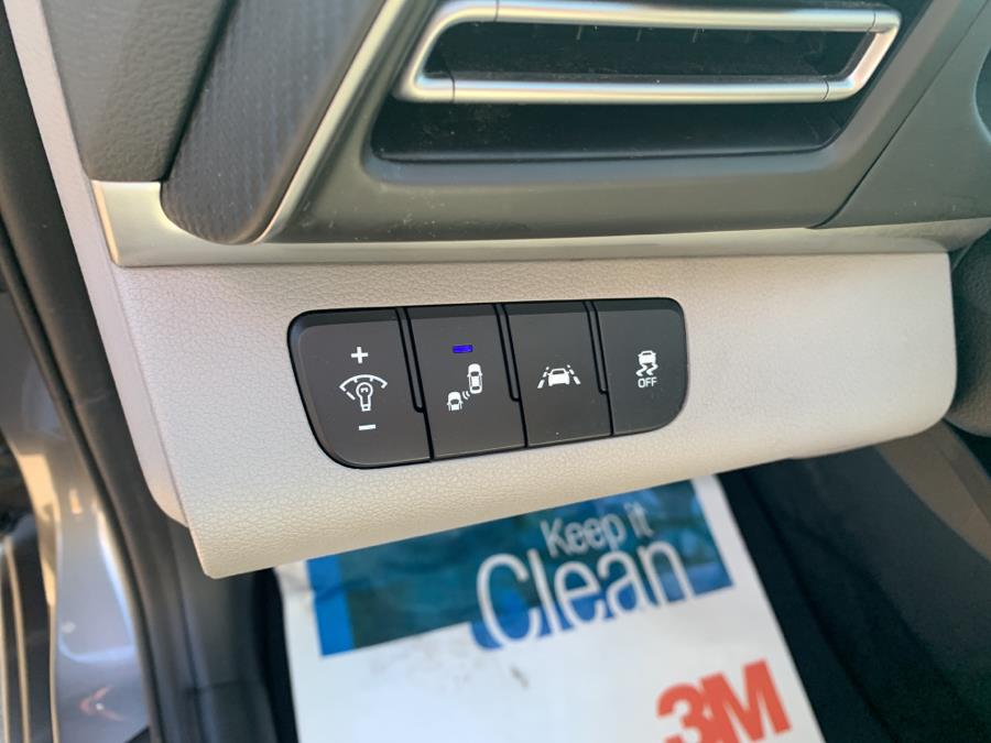 2020 Hyundai Elantra LIMITED, available for sale in Old Saybrook, Connecticut | Saybrook Auto Barn. Old Saybrook, Connecticut 2020 Hyundai Elantra LIMITED, available for sale in Old Saybrook, Connecticut | Saybrook Auto Barn. Old Saybrook, Connecticut