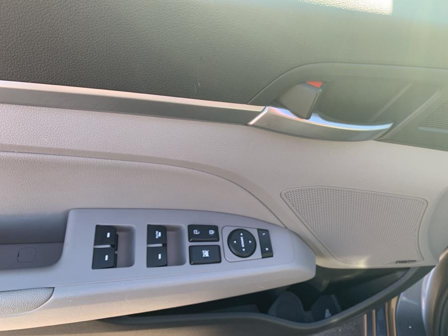 2020 Hyundai Elantra LIMITED, available for sale in Old Saybrook, Connecticut | Saybrook Auto Barn. Old Saybrook, Connecticut 2020 Hyundai Elantra LIMITED, available for sale in Old Saybrook, Connecticut | Saybrook Auto Barn. Old Saybrook, Connecticut