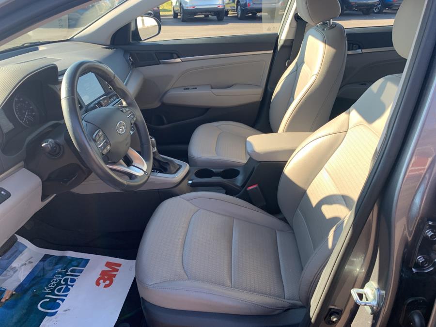 2020 Hyundai Elantra LIMITED, available for sale in Old Saybrook, Connecticut | Saybrook Auto Barn. Old Saybrook, Connecticut 2020 Hyundai Elantra LIMITED, available for sale in Old Saybrook, Connecticut | Saybrook Auto Barn. Old Saybrook, Connecticut
