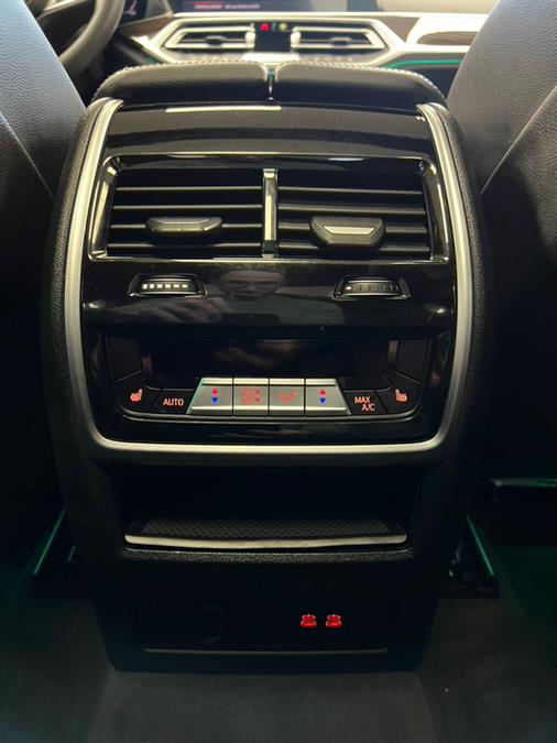 2020 BMW X7 xDrive40i Sports Activity Vehicle, available for sale in Massapequa Park, New York | Power Motors East. Massapequa Park, New York 2020 BMW X7 xDrive40i Sports Activity Vehicle, available for sale in Massapequa Park, New York | Power Motors East. Massapequa Park, New York
