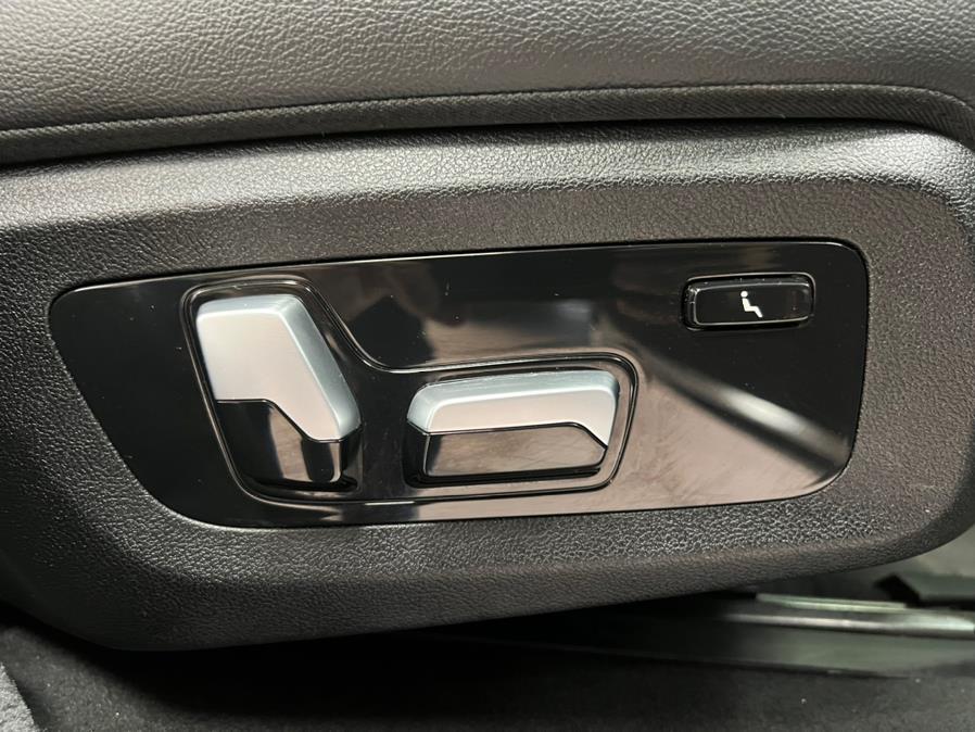 2020 BMW X7 xDrive40i Sports Activity Vehicle, available for sale in Massapequa Park, New York | Power Motors East. Massapequa Park, New York 2020 BMW X7 xDrive40i Sports Activity Vehicle, available for sale in Massapequa Park, New York | Power Motors East. Massapequa Park, New York