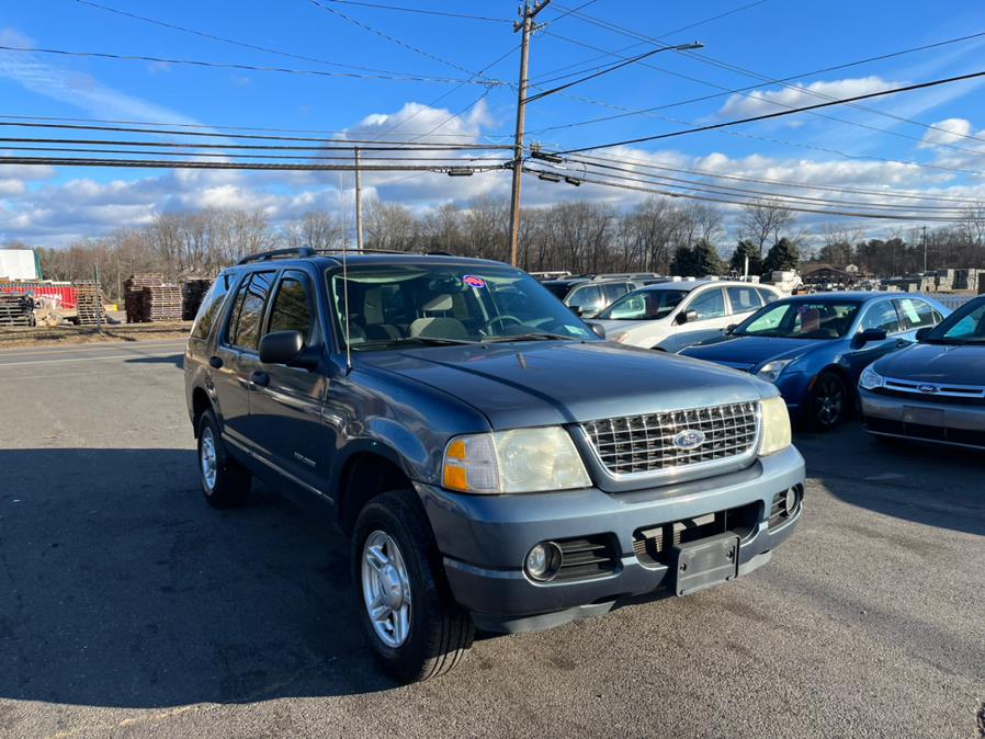 Used Ford Explorer 4dr 114" WB 4.6L XLT 4WD 2004 | CT Car Co LLC. East Windsor, Connecticut Used Ford Explorer 4dr 114" WB 4.6L XLT 4WD 2004 | CT Car Co LLC. East Windsor, Connecticut