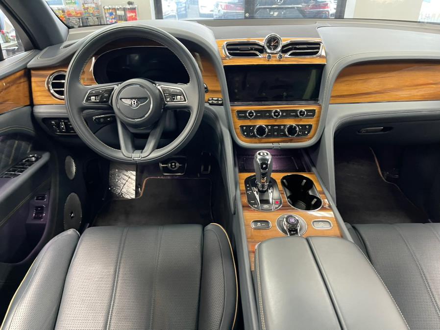 2021 Bentley Bentayga First Edition AWD, available for sale in Inwood, New York | 5 Towns Drive. Inwood, New York 2021 Bentley Bentayga First Edition AWD, available for sale in Inwood, New York | 5 Towns Drive. Inwood, New York