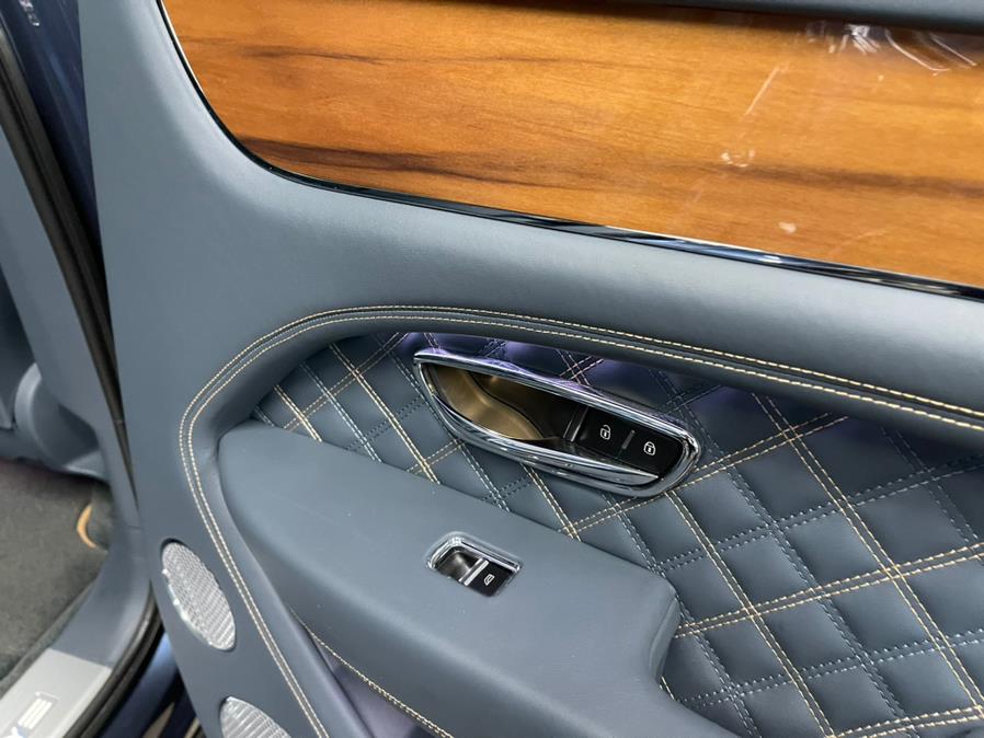 2021 Bentley Bentayga First Edition AWD, available for sale in Inwood, New York | 5 Towns Drive. Inwood, New York 2021 Bentley Bentayga First Edition AWD, available for sale in Inwood, New York | 5 Towns Drive. Inwood, New York