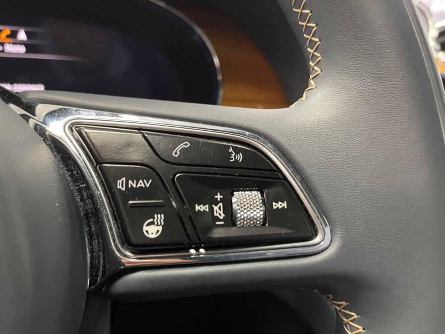 2021 Bentley Bentayga First Edition AWD, available for sale in Inwood, New York | 5 Towns Drive. Inwood, New York 2021 Bentley Bentayga First Edition AWD, available for sale in Inwood, New York | 5 Towns Drive. Inwood, New York