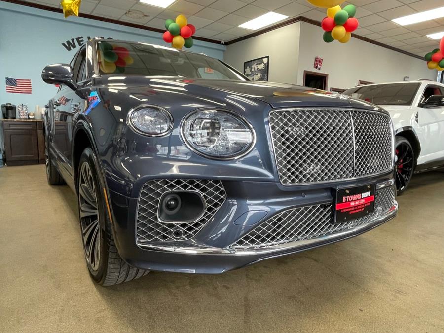 2021 Bentley Bentayga First Edition AWD, available for sale in Inwood, New York | 5 Towns Drive. Inwood, New York 2021 Bentley Bentayga First Edition AWD, available for sale in Inwood, New York | 5 Towns Drive. Inwood, New York