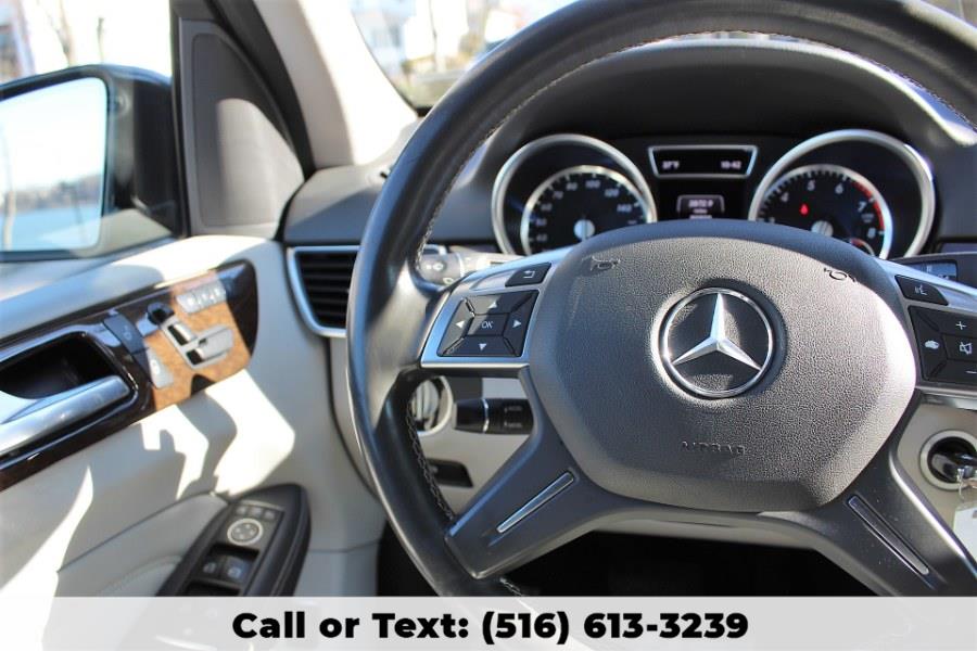 2015 Mercedes-Benz M-Class 4MATIC 4dr ML 350, available for sale in Great Neck, New York | Great Neck Car Buyers & Sellers. Great Neck, New York 2015 Mercedes-Benz M-Class 4MATIC 4dr ML 350, available for sale in Great Neck, New York | Great Neck Car Buyers & Sellers. Great Neck, New York