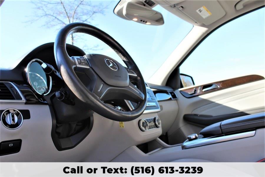 2015 Mercedes-Benz M-Class 4MATIC 4dr ML 350, available for sale in Great Neck, New York | Great Neck Car Buyers & Sellers. Great Neck, New York 2015 Mercedes-Benz M-Class 4MATIC 4dr ML 350, available for sale in Great Neck, New York | Great Neck Car Buyers & Sellers. Great Neck, New York
