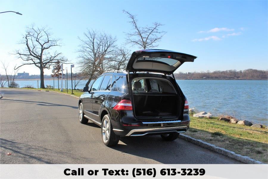 2015 Mercedes-Benz M-Class 4MATIC 4dr ML 350, available for sale in Great Neck, New York | Great Neck Car Buyers & Sellers. Great Neck, New York 2015 Mercedes-Benz M-Class 4MATIC 4dr ML 350, available for sale in Great Neck, New York | Great Neck Car Buyers & Sellers. Great Neck, New York
