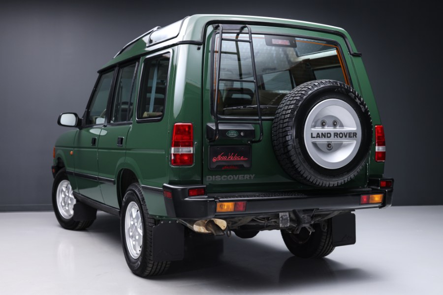 1995 Land Rover Discovery 4dr Sport Utility, available for sale in North Salem, New York | Meccanic Shop North Inc. North Salem, New York 1995 Land Rover Discovery 4dr Sport Utility, available for sale in North Salem, New York | Meccanic Shop North Inc. North Salem, New York