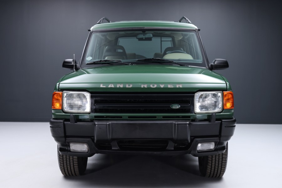 1995 Land Rover Discovery 4dr Sport Utility, available for sale in North Salem, New York | Meccanic Shop North Inc. North Salem, New York 1995 Land Rover Discovery 4dr Sport Utility, available for sale in North Salem, New York | Meccanic Shop North Inc. North Salem, New York