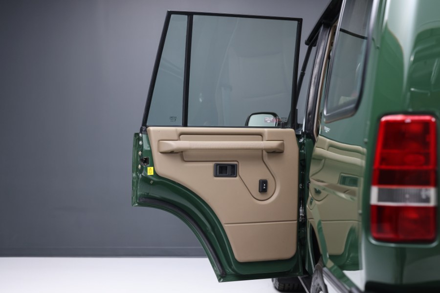 1995 Land Rover Discovery 4dr Sport Utility, available for sale in North Salem, New York | Meccanic Shop North Inc. North Salem, New York 1995 Land Rover Discovery 4dr Sport Utility, available for sale in North Salem, New York | Meccanic Shop North Inc. North Salem, New York
