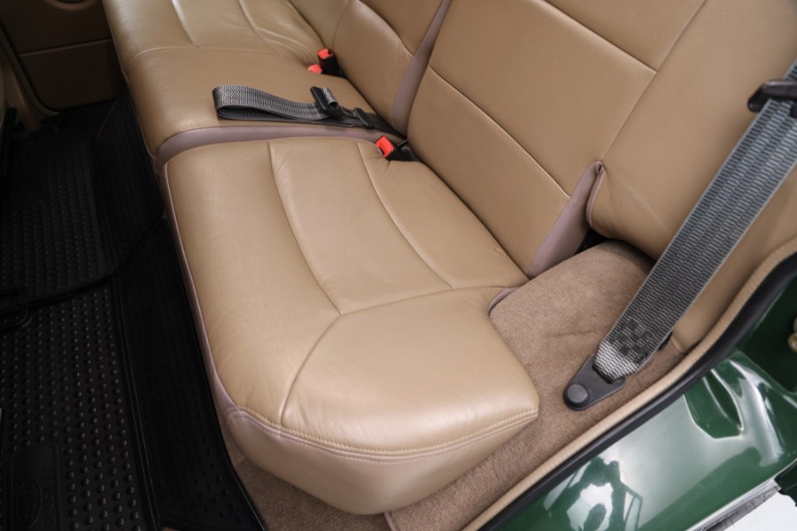 1995 Land Rover Discovery 4dr Sport Utility, available for sale in North Salem, New York | Meccanic Shop North Inc. North Salem, New York 1995 Land Rover Discovery 4dr Sport Utility, available for sale in North Salem, New York | Meccanic Shop North Inc. North Salem, New York