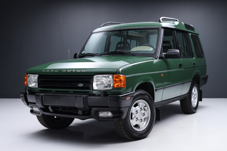 1995 Land Rover Discovery 4dr Sport Utility, available for sale in North Salem, New York | Meccanic Shop North Inc. North Salem, New York 1995 Land Rover Discovery 4dr Sport Utility, available for sale in North Salem, New York | Meccanic Shop North Inc. North Salem, New York