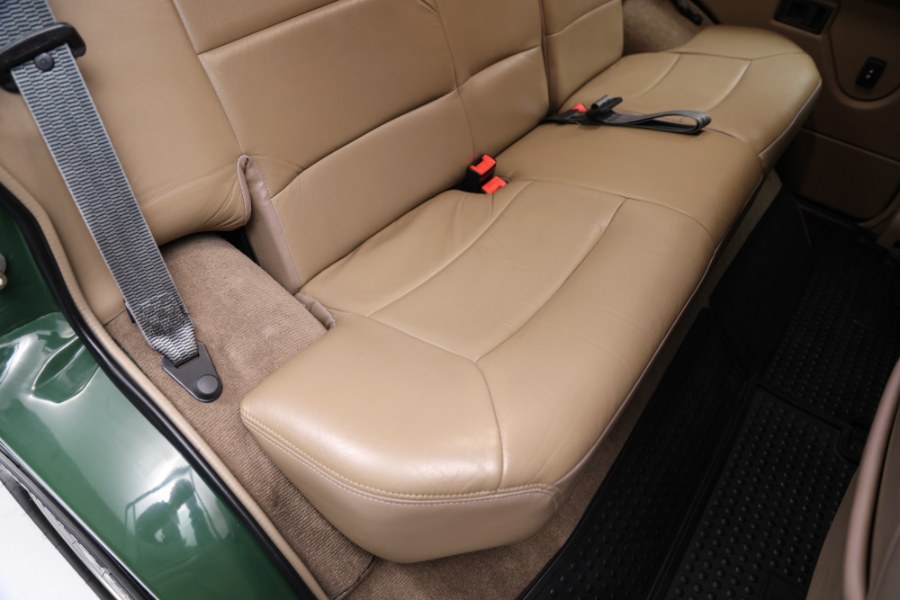 1995 Land Rover Discovery 4dr Sport Utility, available for sale in North Salem, New York | Meccanic Shop North Inc. North Salem, New York 1995 Land Rover Discovery 4dr Sport Utility, available for sale in North Salem, New York | Meccanic Shop North Inc. North Salem, New York