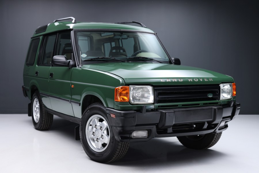 1995 Land Rover Discovery 4dr Sport Utility, available for sale in North Salem, New York | Meccanic Shop North Inc. North Salem, New York 1995 Land Rover Discovery 4dr Sport Utility, available for sale in North Salem, New York | Meccanic Shop North Inc. North Salem, New York