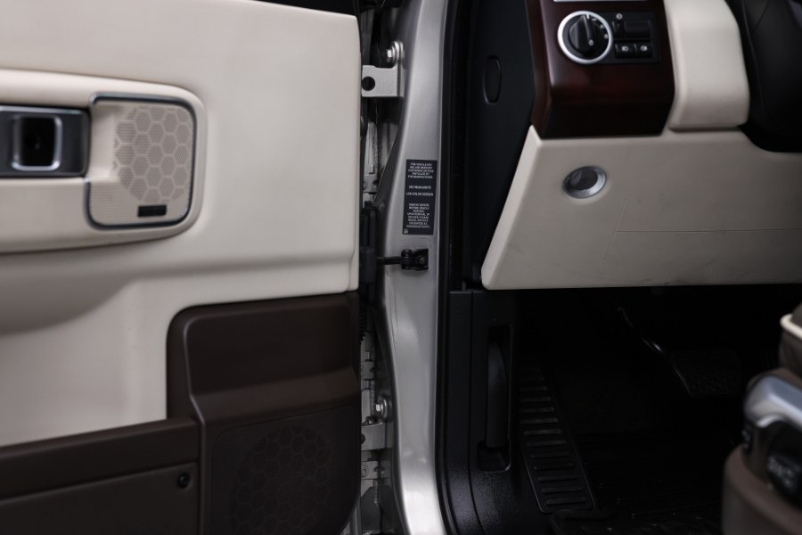 2011 Land Rover Range Rover 4WD 4dr HSE LUX, available for sale in North Salem, New York | Meccanic Shop North Inc. North Salem, New York 2011 Land Rover Range Rover 4WD 4dr HSE LUX, available for sale in North Salem, New York | Meccanic Shop North Inc. North Salem, New York