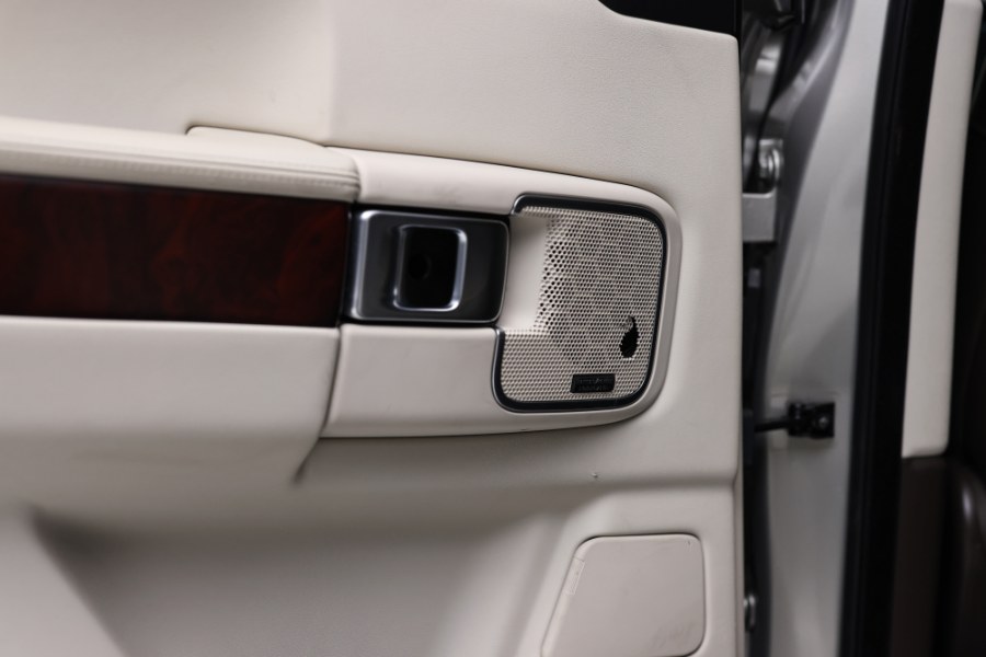 2011 Land Rover Range Rover 4WD 4dr HSE LUX, available for sale in North Salem, New York | Meccanic Shop North Inc. North Salem, New York 2011 Land Rover Range Rover 4WD 4dr HSE LUX, available for sale in North Salem, New York | Meccanic Shop North Inc. North Salem, New York