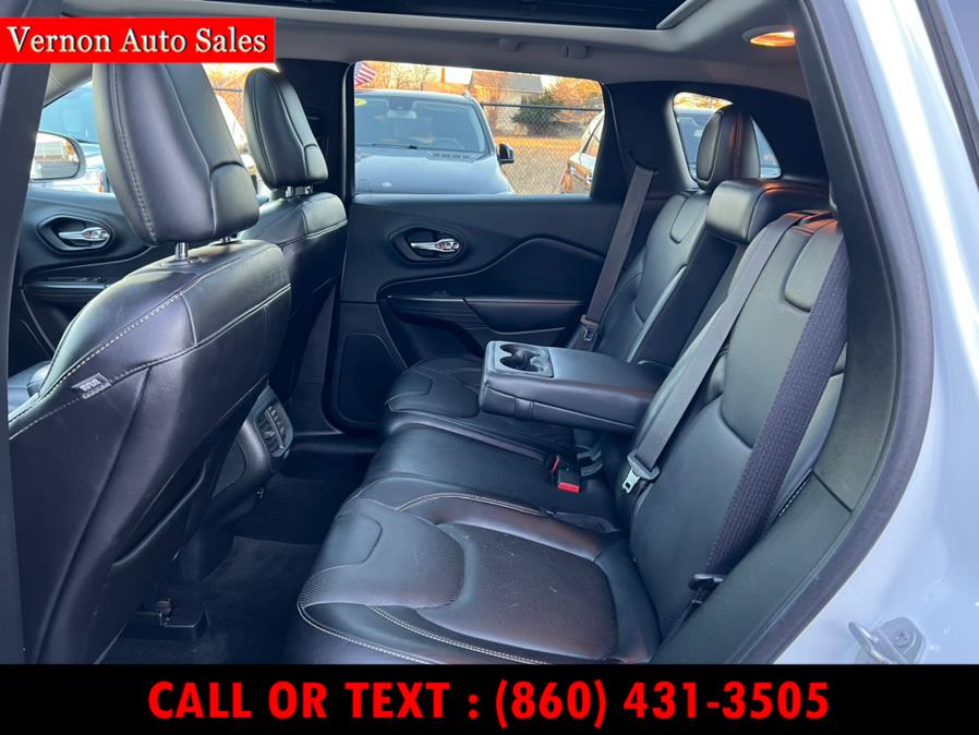 2015 Jeep Cherokee 4WD 4dr Limited, available for sale in Manchester, Connecticut | Vernon Auto Sale & Service. Manchester, Connecticut 2015 Jeep Cherokee 4WD 4dr Limited, available for sale in Manchester, Connecticut | Vernon Auto Sale & Service. Manchester, Connecticut