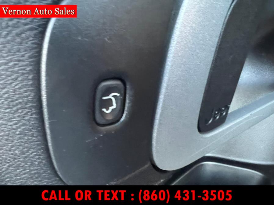 2015 Jeep Cherokee 4WD 4dr Limited, available for sale in Manchester, Connecticut | Vernon Auto Sale & Service. Manchester, Connecticut 2015 Jeep Cherokee 4WD 4dr Limited, available for sale in Manchester, Connecticut | Vernon Auto Sale & Service. Manchester, Connecticut