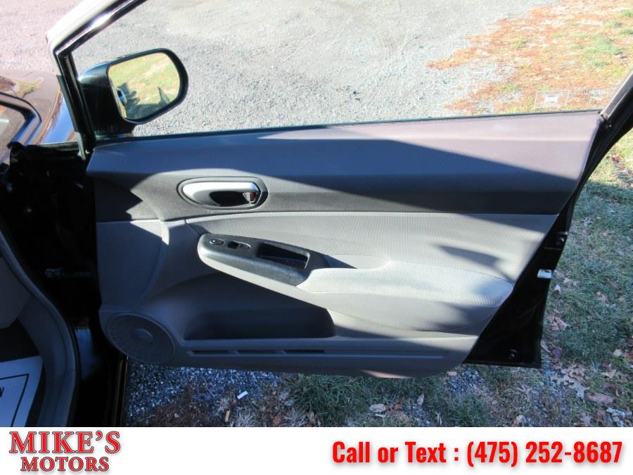 Used Honda Civic Sdn 4dr Auto LX 2011 | Mike's Motors LLC. Stratford, Connecticut Used Honda Civic Sdn 4dr Auto LX 2011 | Mike's Motors LLC. Stratford, Connecticut