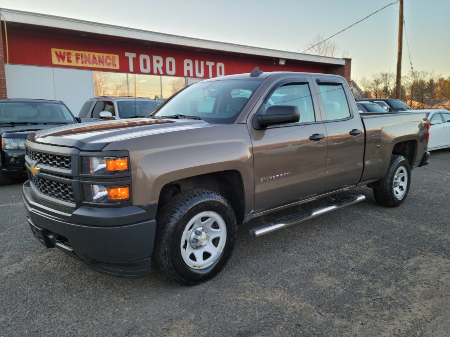 2015 Chevrolet Silverado 1500 4WD LS Crew Cab 4.3 V6, available for sale in East Windsor, Connecticut | Toro Auto. East Windsor, Connecticut