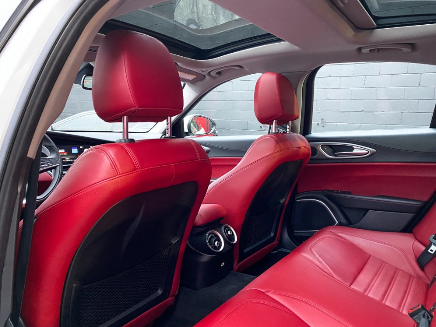 Used Alfa Romeo Giulia Ti Sport RWD 2019 | RT Auto Center LLC. Newark, New Jersey Used Alfa Romeo Giulia Ti Sport RWD 2019 | RT Auto Center LLC. Newark, New Jersey