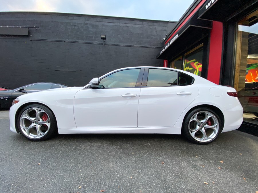 Used Alfa Romeo Giulia Ti Sport RWD 2019 | RT Auto Center LLC. Newark, New Jersey Used Alfa Romeo Giulia Ti Sport RWD 2019 | RT Auto Center LLC. Newark, New Jersey