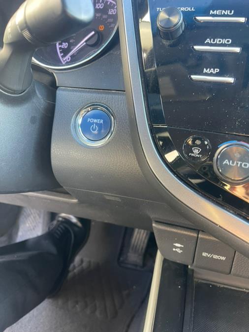 2019 Toyota Camry Hybrid LE CVT (Natl), available for sale in Brooklyn, New York | Brooklyn Auto Mall LLC. Brooklyn, New York 2019 Toyota Camry Hybrid LE CVT (Natl), available for sale in Brooklyn, New York | Brooklyn Auto Mall LLC. Brooklyn, New York